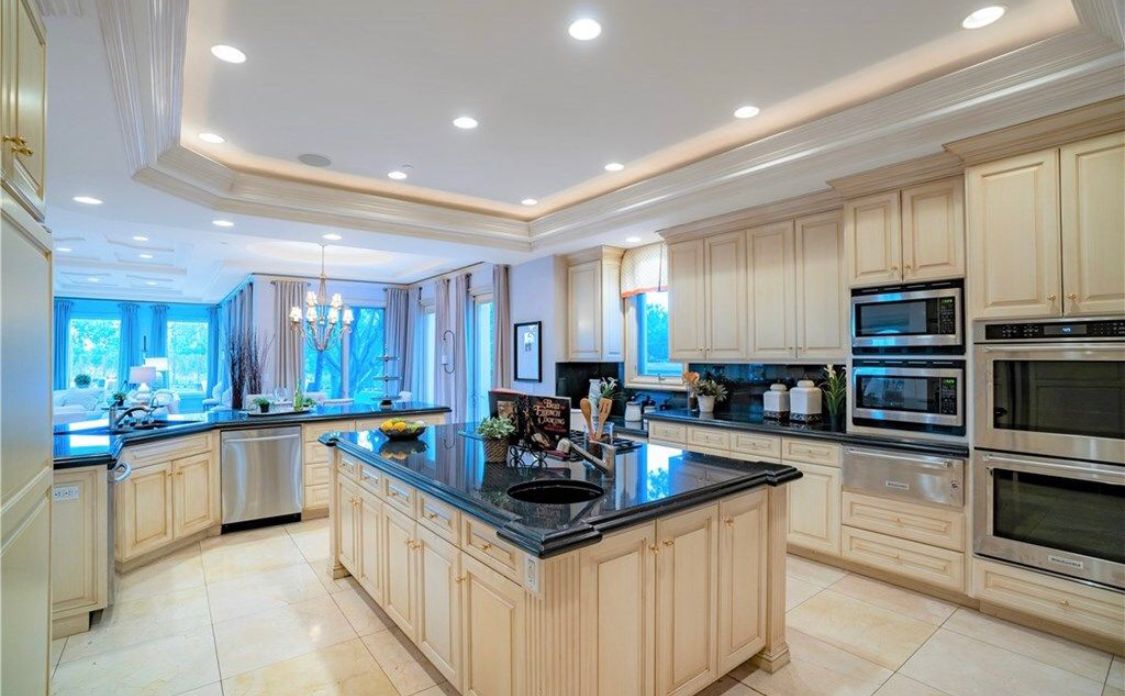 Newport Beach - Kitchens - Image #2