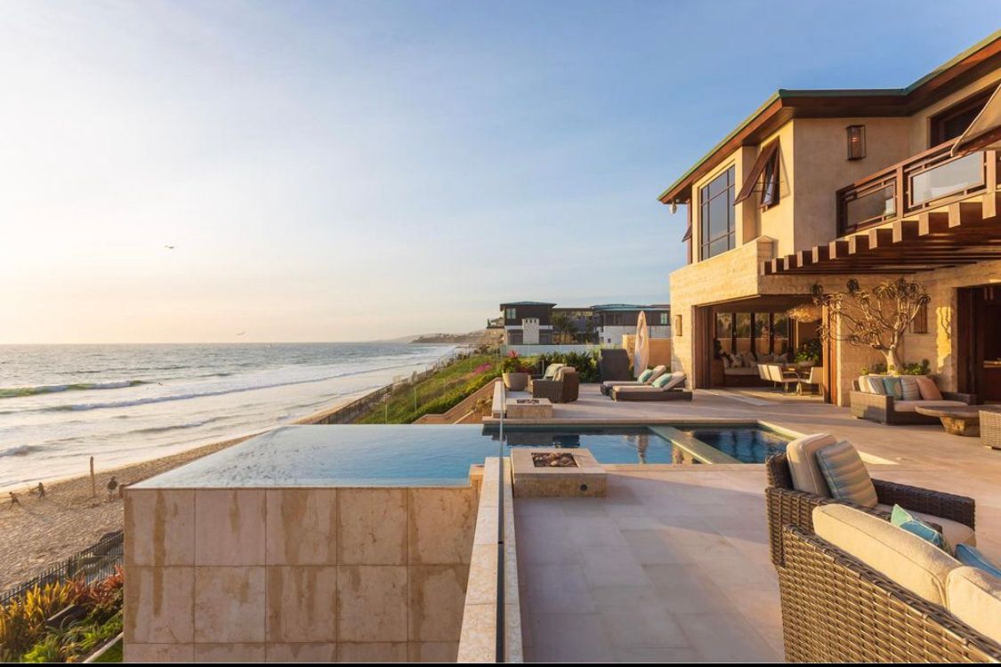 Arch Beach Custom Homes Image #2