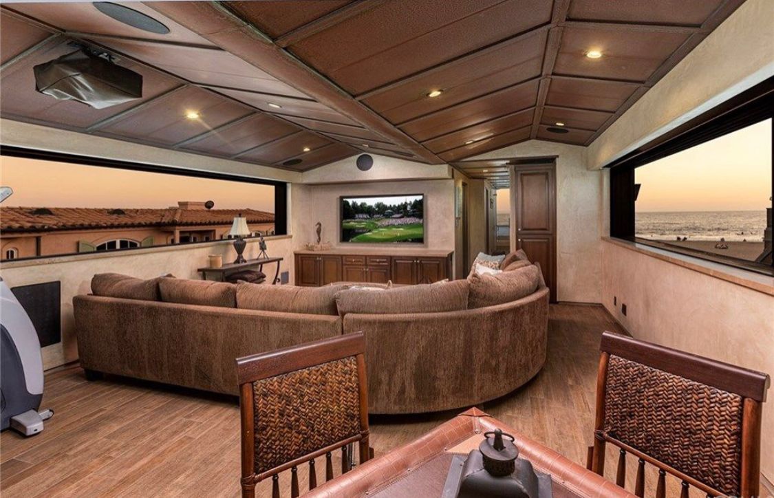 Newport Beach - Home Theater - Image #2